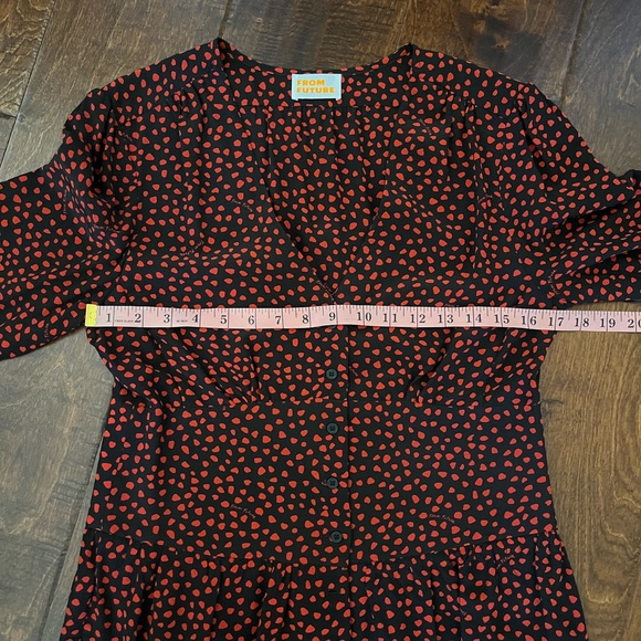 From Future Black and Red Silk Blouse/ Top - Picture 6 of 10